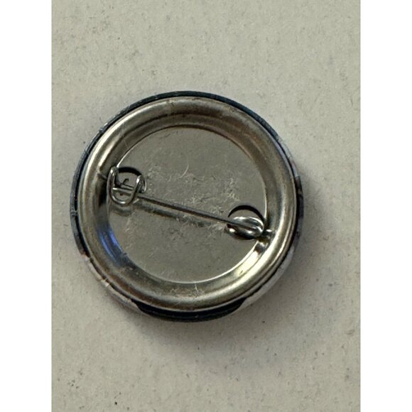 Cinderella Mice Gus And Jaq Retro Disney Pin Button D13 - Picture 2 of 2